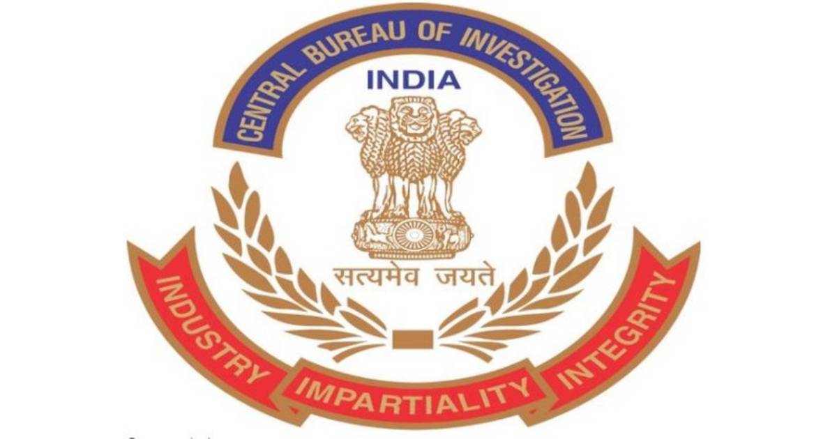 CBI recovers Rs 28 lakh cash, incriminating documents from premises of senior Intelligence officer